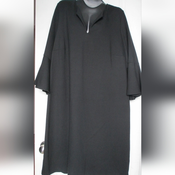 Lord & Taylor Dresses & Skirts - Lord & Taylor Viscose Stretch Ruffle Sleeve Little Black Dress – Size XL Elegant